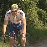 Сергей Кондаков в парих на велосипеде