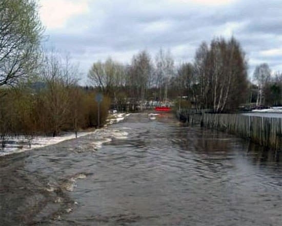 Паводоком затопило Угличский район